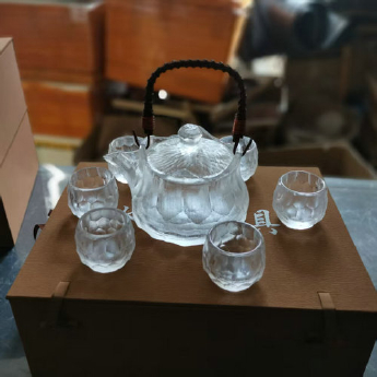 原石水晶仿古茶壶+6锤纹纹苹果杯(礼盒套装) 规格高9宽13口径10宽5高5cm 重量 // 编码 35103293