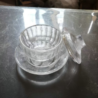 原石水晶冰烧盖碗（托碗盖三件套） 规格宽10高6托15cm 重量 // 编码 35102663