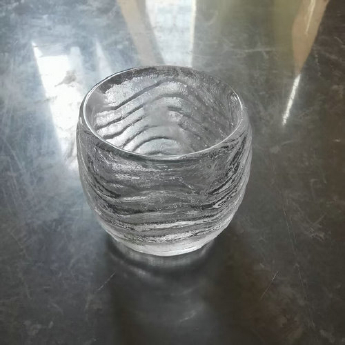 原石水晶冰烧鼓形杯（漩涡/波浪/锤纹） 规格宽6高6cm 重量 // 编码 35102666