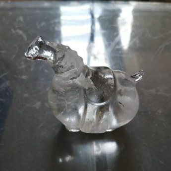 原石水晶摆件（唐马） 规格约宽10高8cm 重量 // 编码 35102675
