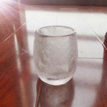 原石水晶冰烧大肚茶水杯（小) 规格宽5高7.5cm 重量 // 编码 35102503