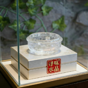 原石水晶锅(凸边) 规格21*9/ 重量 / 编码 35204034
