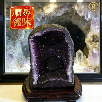 紫晶洞 规格// 重量 /千克 编码 41000050