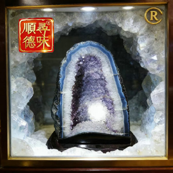 紫晶洞 规格52*36*38cm 重量 15.9千克 编码 10003996