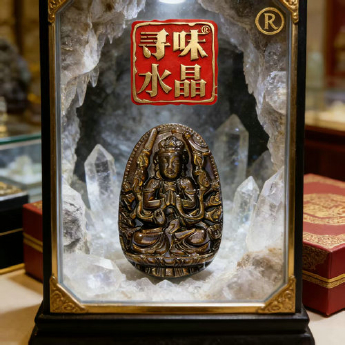 金曜石千手观音挂坠（大号带链） 规格坠53*34链6mm 重量 39克 编码 82201114