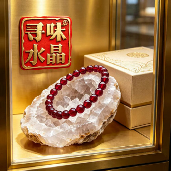 石榴石圆形手链 规格6mm 重量 13克 编码 82100136