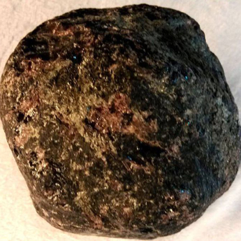 石榴石原矿石(水精宫殿)规格重量编号39077457