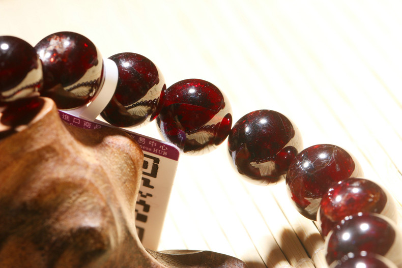 星光黑石榴石圆形手链90000612