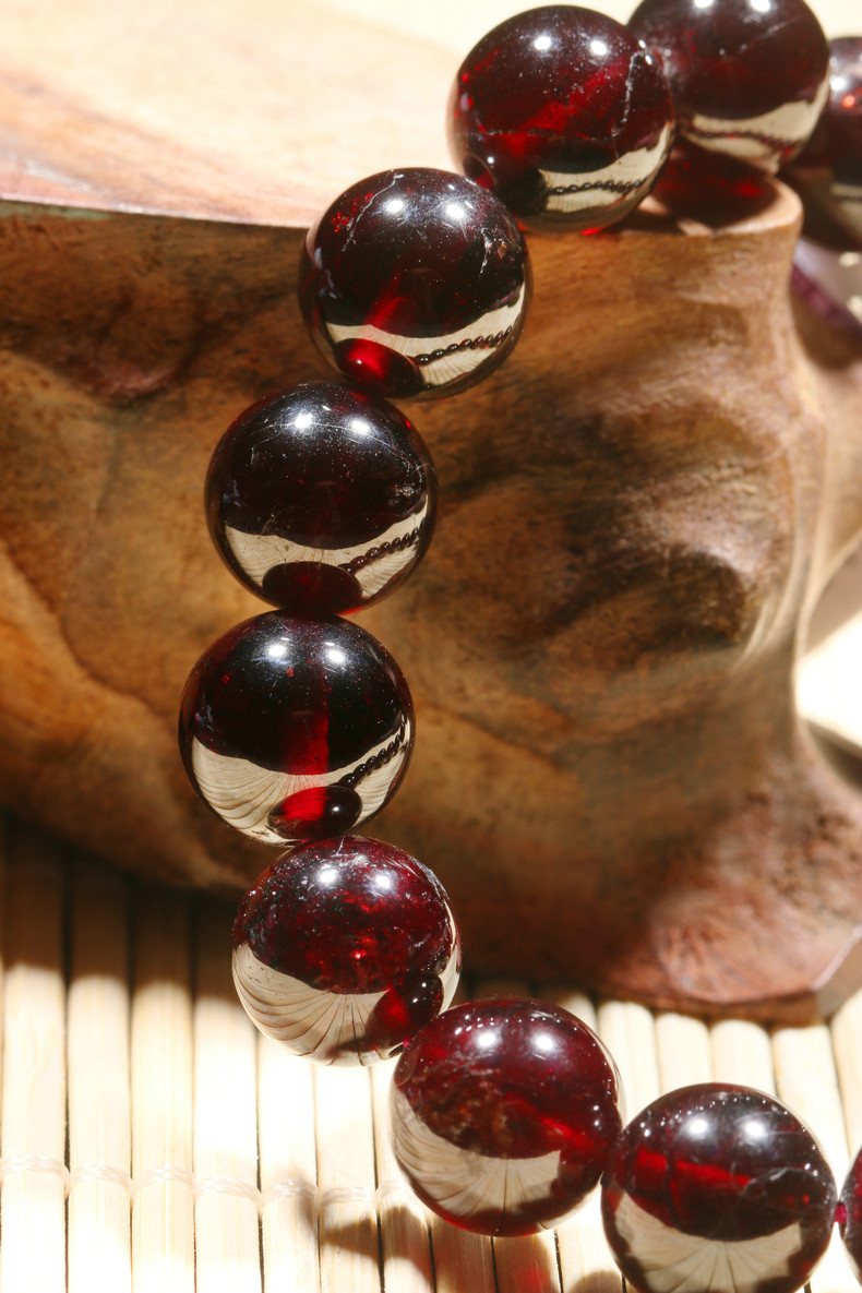 星光黑石榴石圆形手链90000612