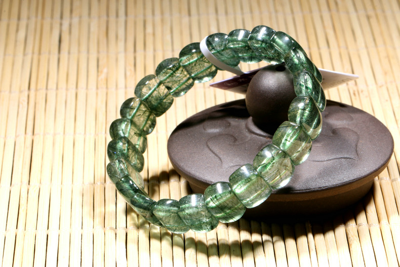 绿碧发晶扁形手链