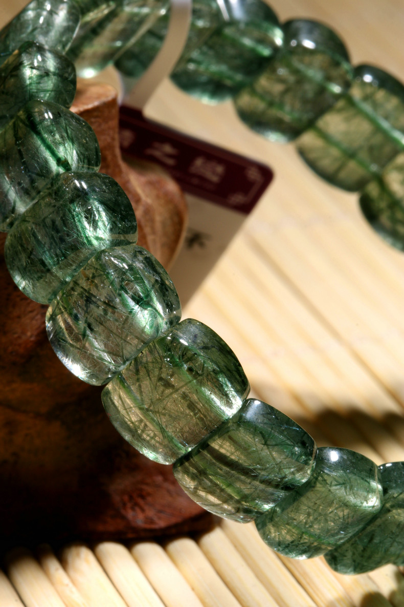 绿碧发晶扁形手链